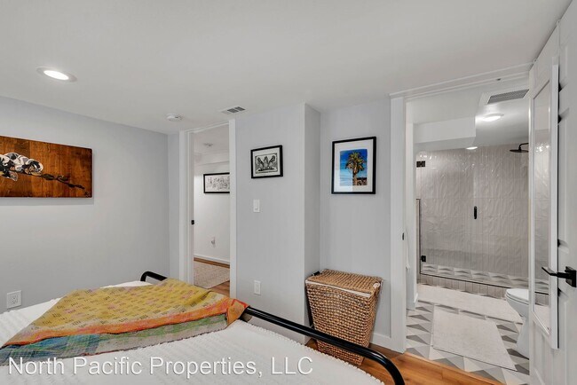 Building Photo - 3 br, 2 bath House - 928 N 90th Street