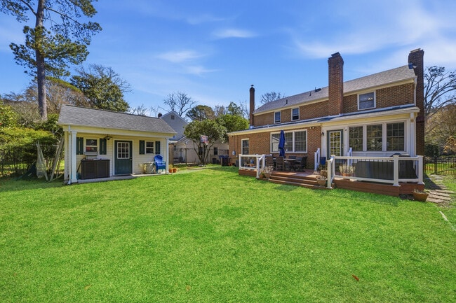 Building Photo - 1402 Trouville Ave