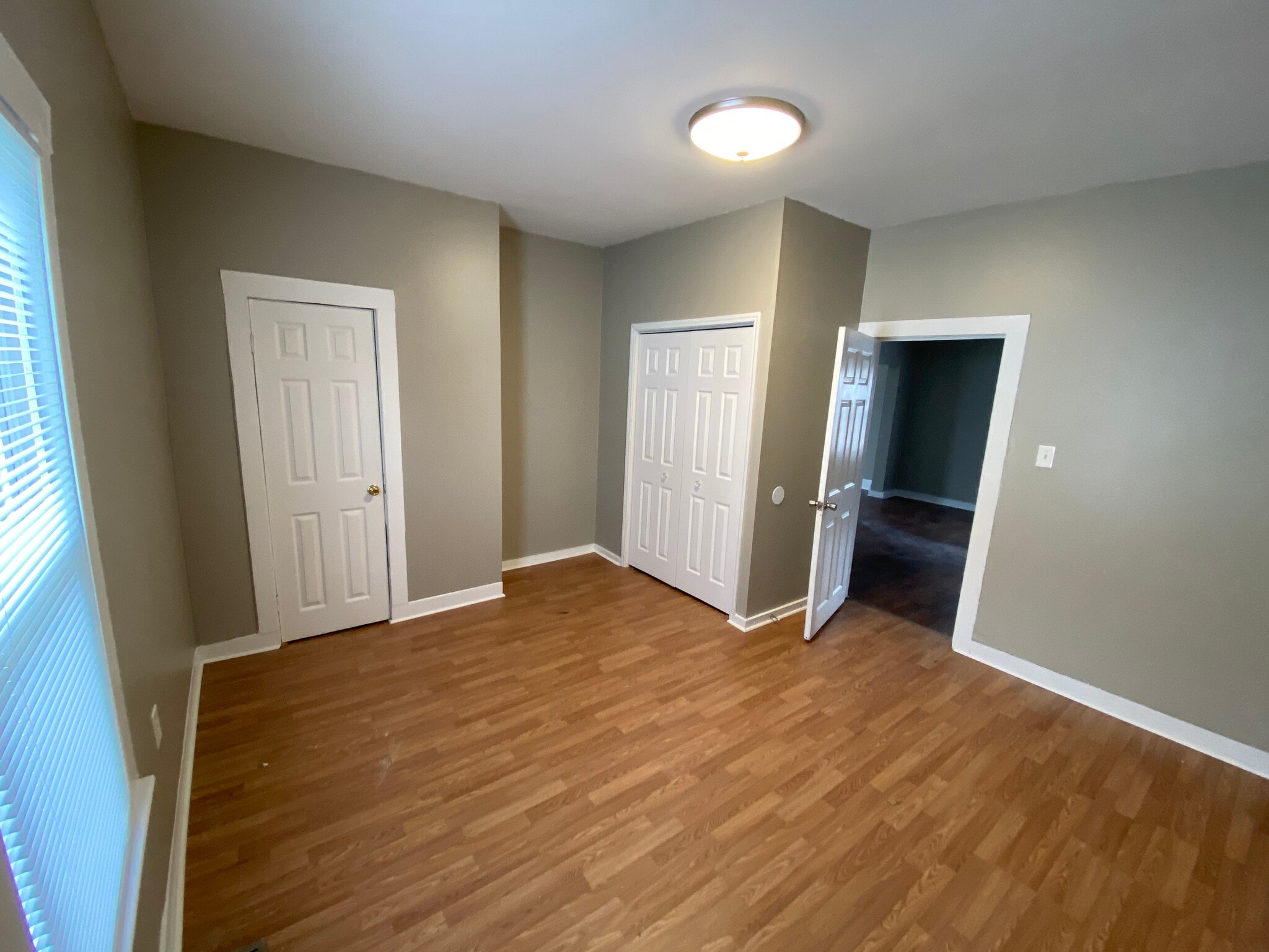 Master Bedroom - 1006 N Williams St