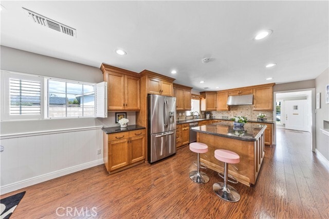 Building Photo - 927 Montecito Dr