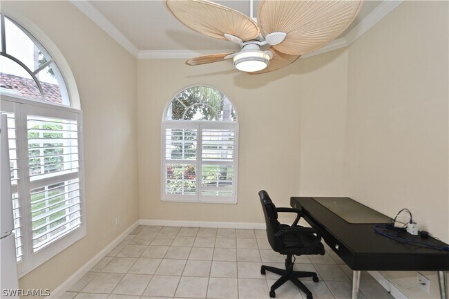 Building Photo - 5495 Freeport Ln