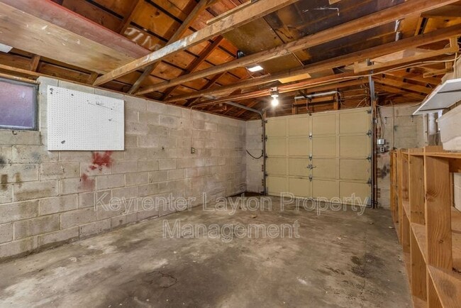 Building Photo - 1687 Rushton St