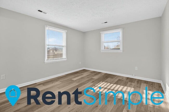 Building Photo - 11158 Remington Rd