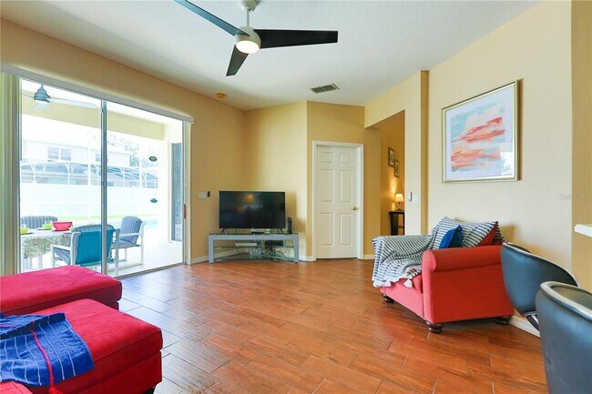 Building Photo - 331 Henley Cir