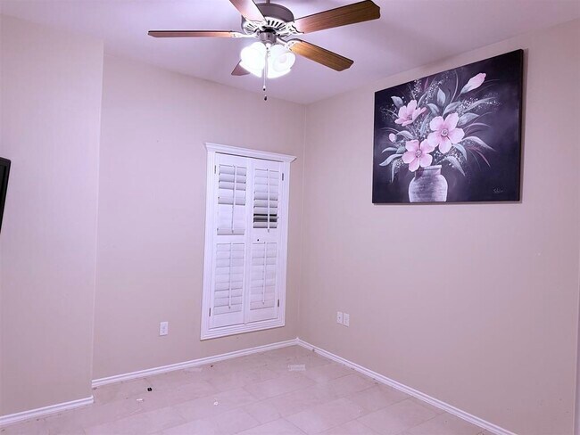 Building Photo - 3307 Simmental Dr