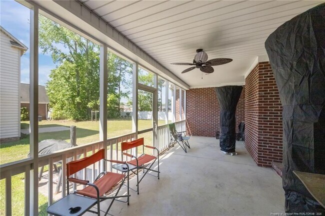 Building Photo - 3805 Sunchase Dr