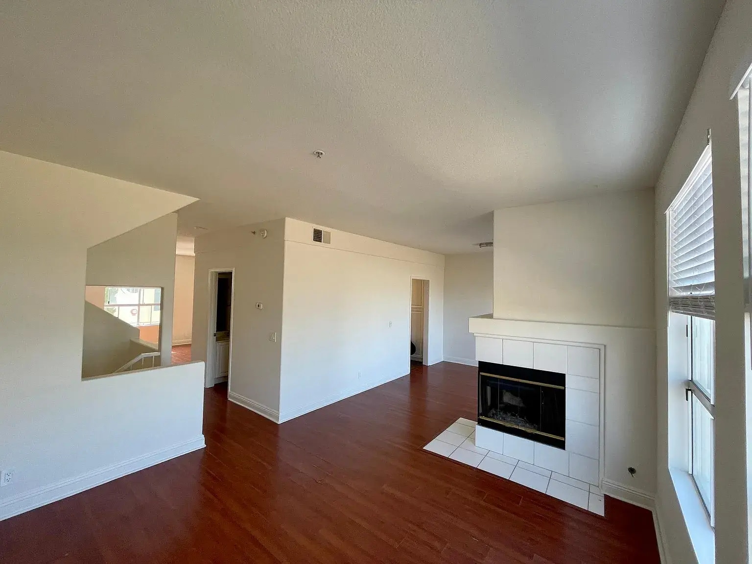 Building Photo - 5405 Marine Ave