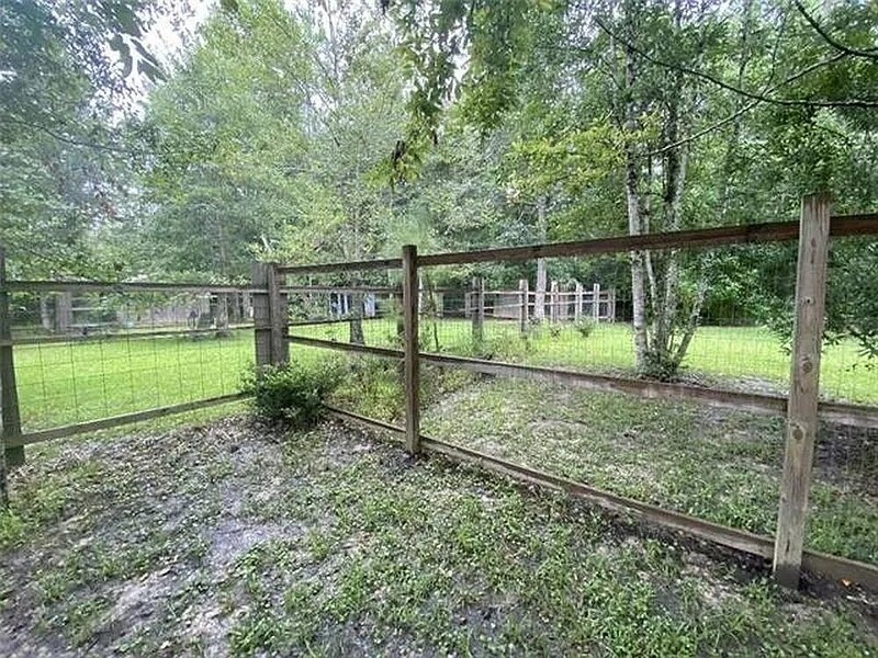 Building Photo - 22239 Prats Rd
