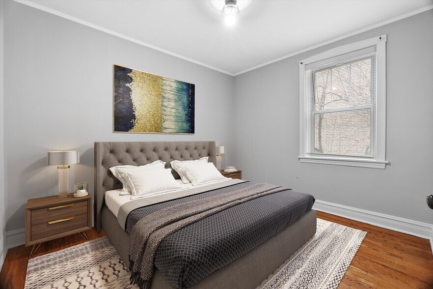 Main Bedroom - 3139 W School St