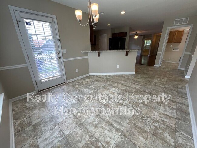 Building Photo - 6143 Trotting Pl