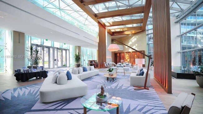 Building Photo - 2200 N Ocean Blvd