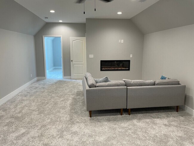 Building Photo - 6 Bedroom 4 Bathroom House in Supply NC-Unfurnished