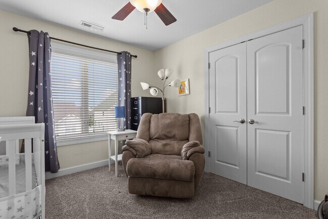 Building Photo - Welcome to your dream home in Norfolk, Virginia!