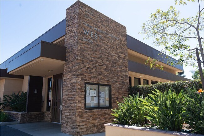 Building Photo - 14712 Emerywood Rd
