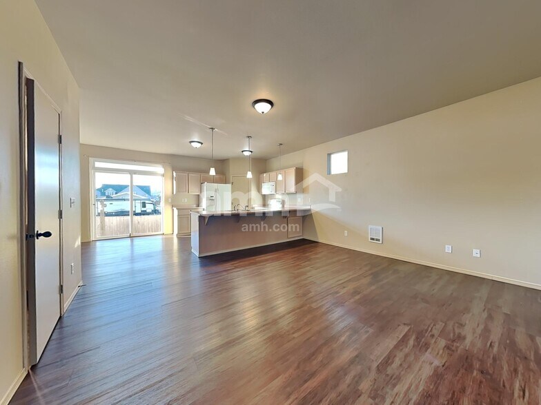 Building Photo - 2116 182nd Street Ct E