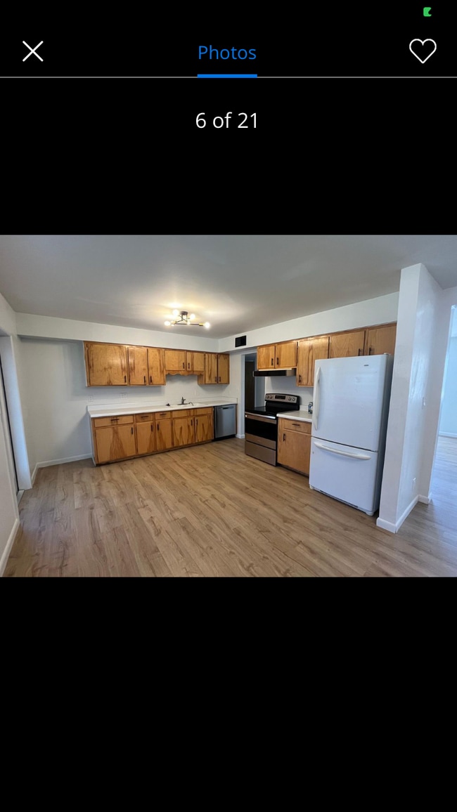 Building Photo - 274 W Spruce Ln