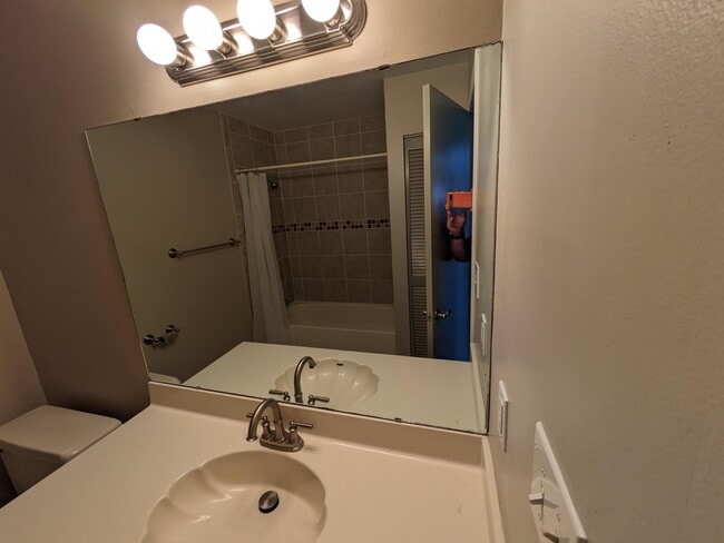 Building Photo - 4635 Longbow Dr