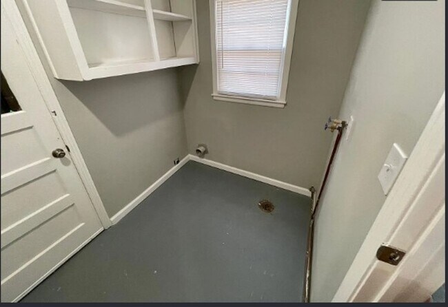 Building Photo - Welcome to Your Next Home with Harvest Investments!