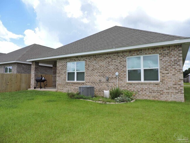 Building Photo - 5851 Sargassum Ln