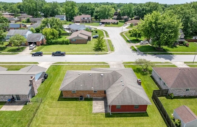 Building Photo - 4017 Caprice Rd