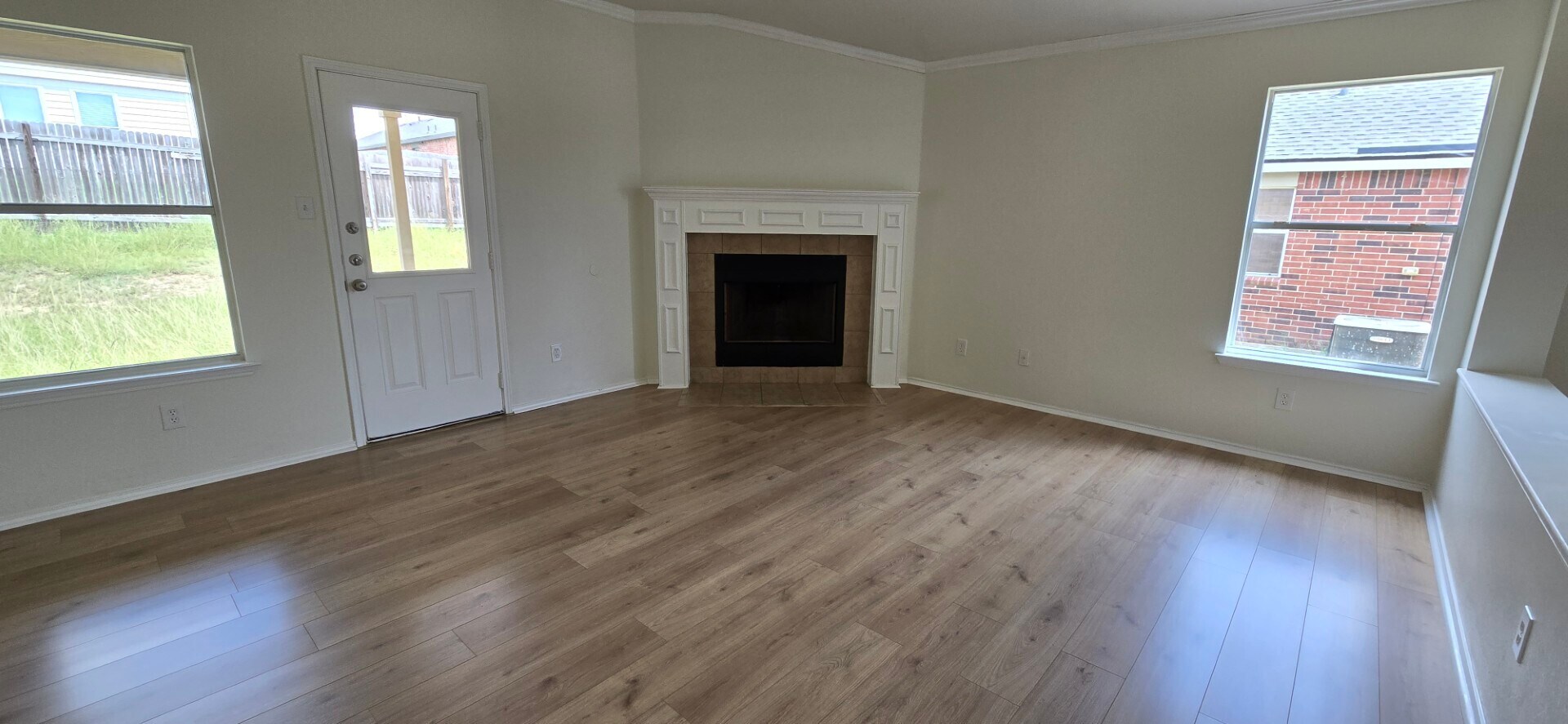 Building Photo - 6206 Taree Loop