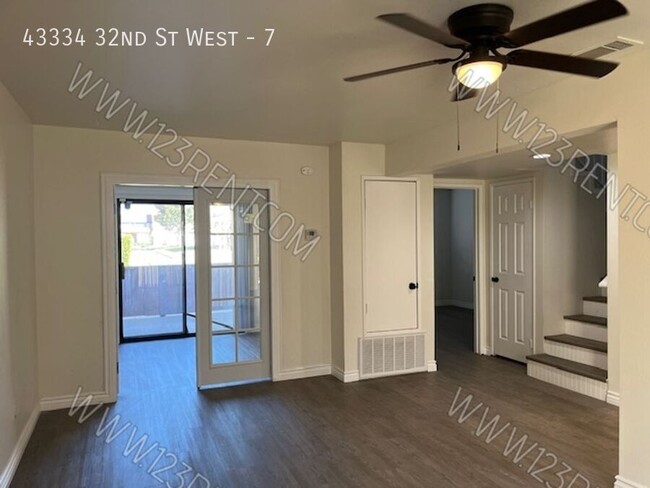 Building Photo - WEST LANCASTER 2BD/2BTH TOWNHOUSE W/ BONUS...