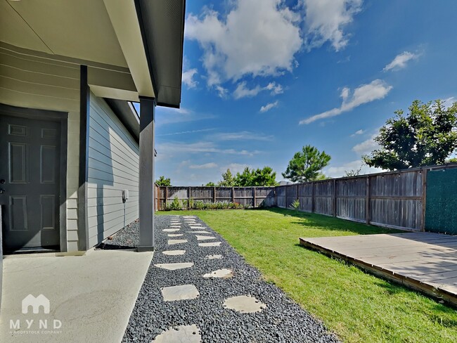 Building Photo - 28702 Shoalhaven Ct