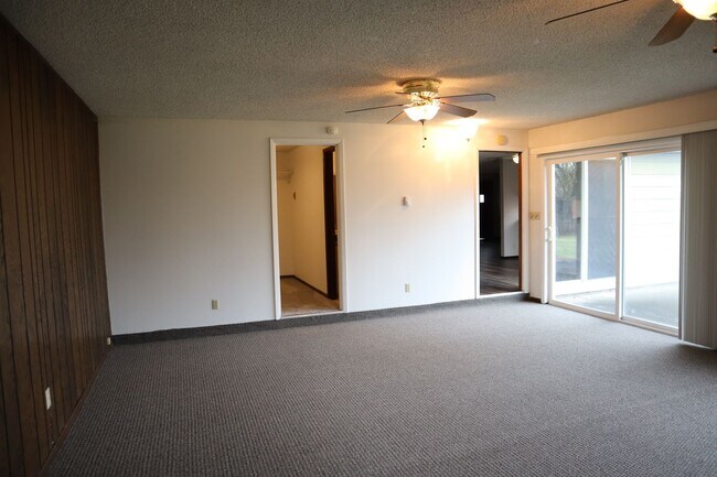 Building Photo - 1311 NW 52nd St