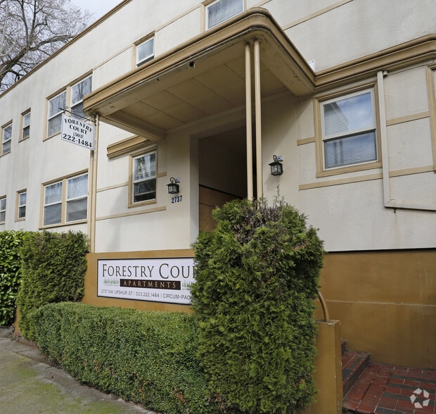 Entrance - Forestry Court
