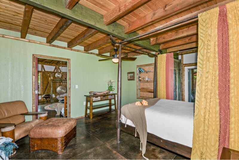 Building Photo - 75-5944-5944 Kakalina St