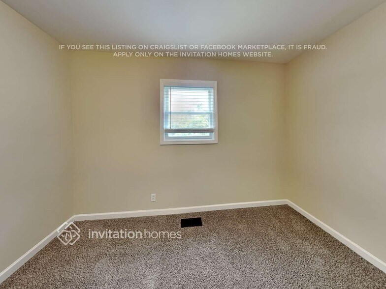 Building Photo - 3837 Buena Vista Pike