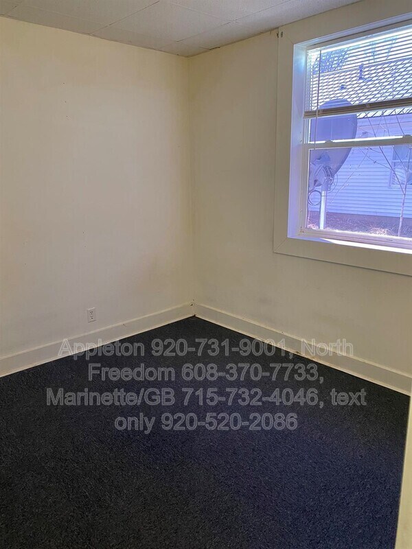 Building Photo - S7559 US-12