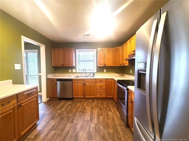 Building Photo - 1540 Graystone Rd