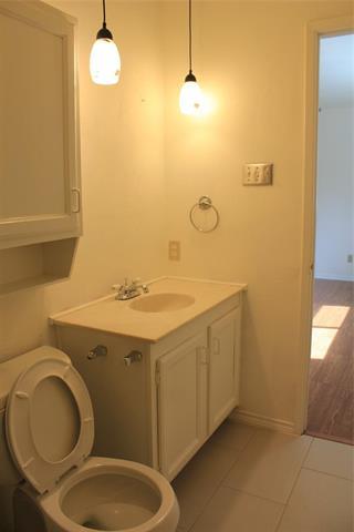 Building Photo - 1409 Harvest Glen Dr