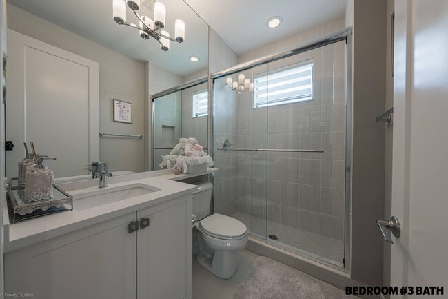 Building Photo - 17119 Aquavera Way
