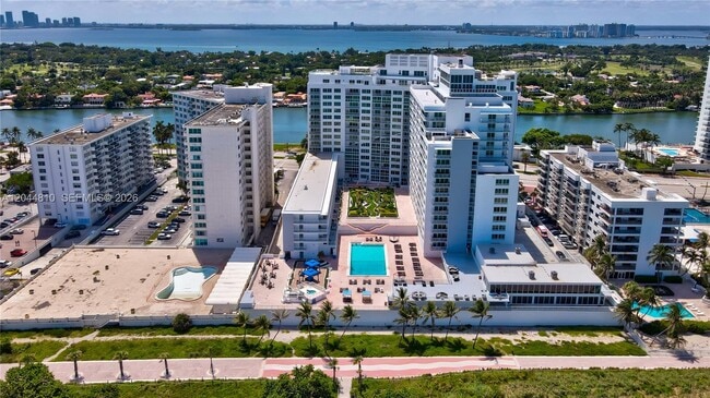 Building Photo - 5401 Collins Ave