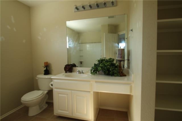 Building Photo - 12169 Thicket Bend Dr