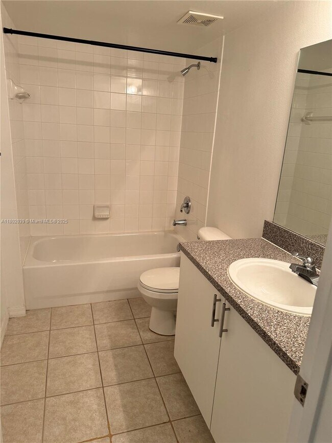 Building Photo - 5055 Wiles Rd