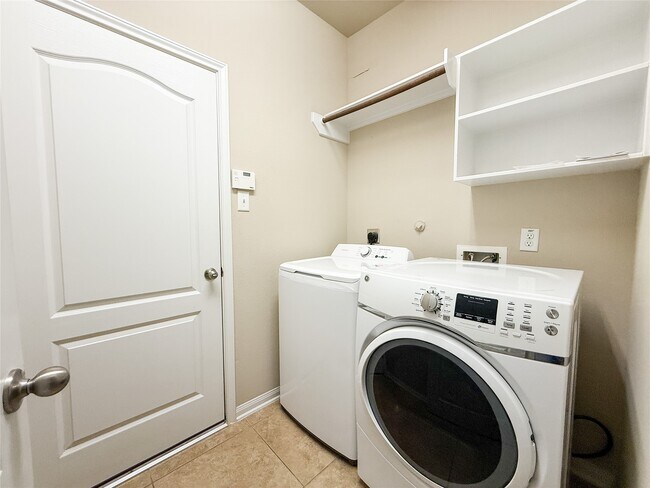 Building Photo - 2679 Cedar Path Ln