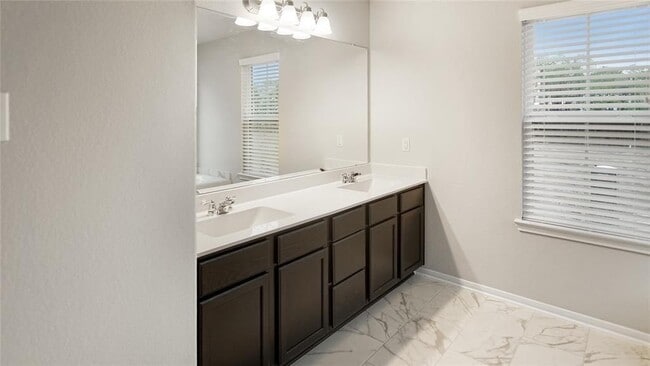 Building Photo - 15643 Countesswells Dr