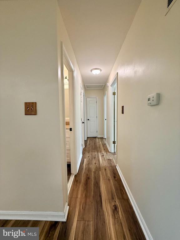 Building Photo - 8487 Inspiration Ave