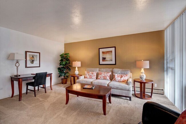 Building Photo - Copper Stone