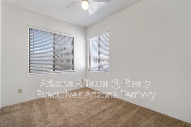 Building Photo - 3730 N Bay Horse Loop