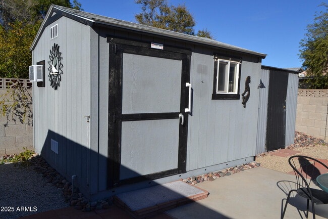 Building Photo - 1710 W 13th Ave