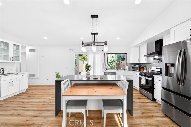 Building Photo - 5050 Brooklawn Pl