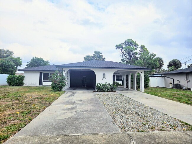 Building Photo - Charming 3BR Retreat with Private Patio & Spacious Yard