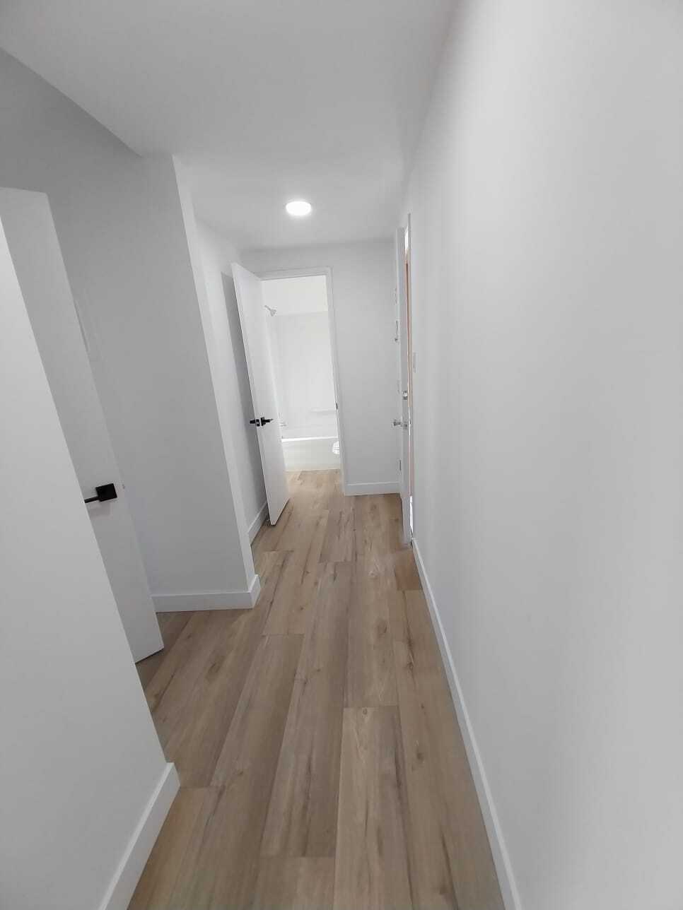 Building Photo - 1541 N Formosa Ave