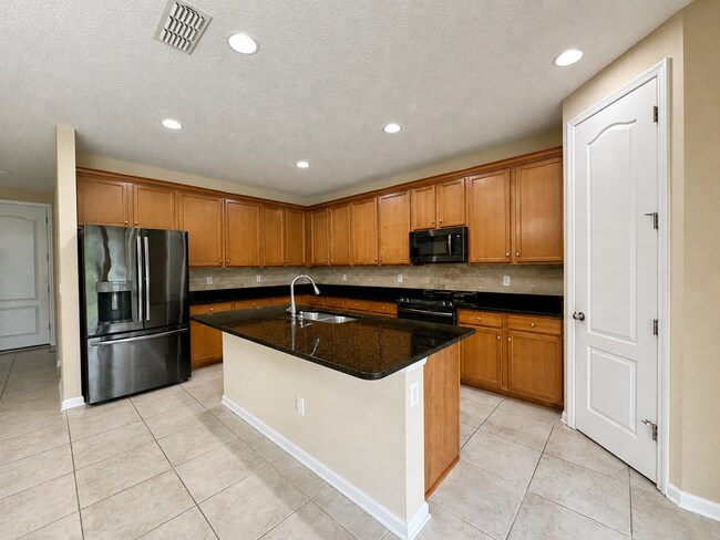 Building Photo - Spacious 4-Bedroom Home with Outdoor Oasis in Sought-After Wynnfield Lakes—Minutes from Beach, Sh...