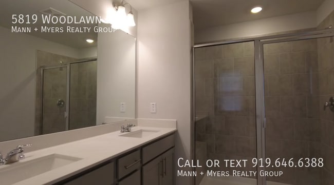 Building Photo - 5819 Woodlawn Dr