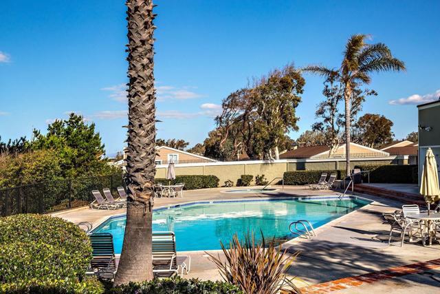 Building Photo - 1734 Kennington Rd